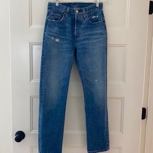 Women’s Levi jeans
